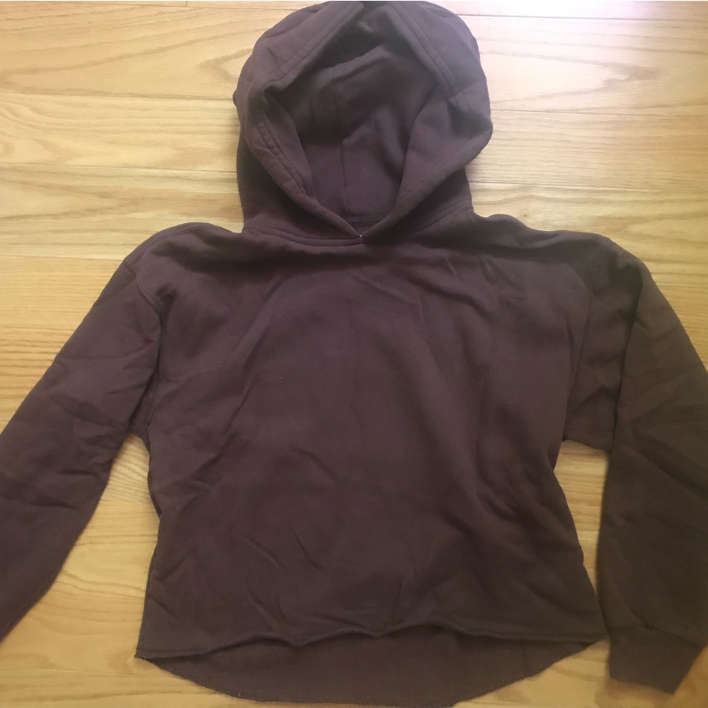 NWOT Abercrombie & Fitch Crop Sweatshirt